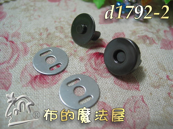 【布的魔法屋】d1792-2黑金14mm圓型插孔磁釦(買10送1/拼布磁扣.金屬磁釦.插孔磁釦)